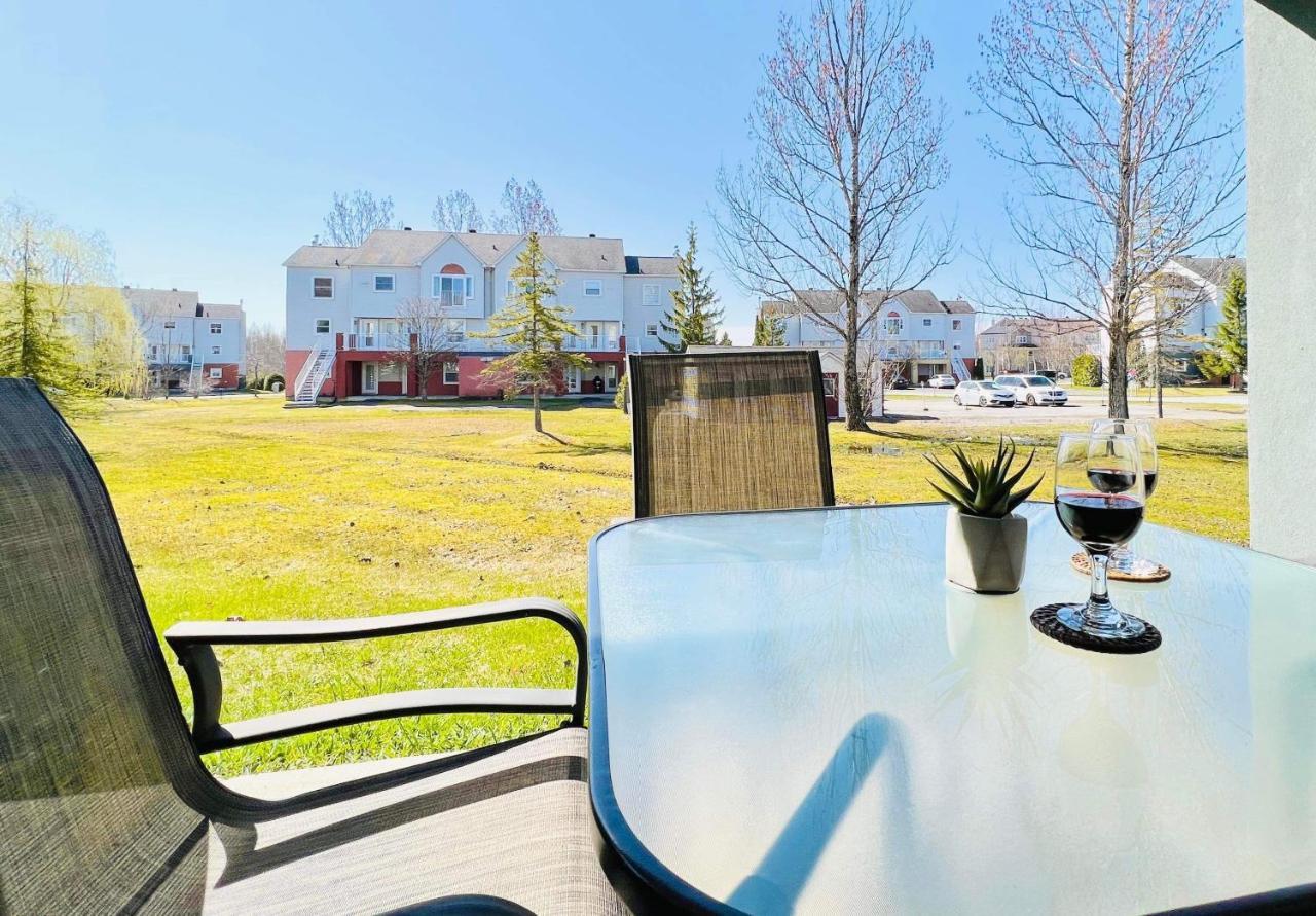 Superbe Condo Plage-Memphremagog Exterior photo